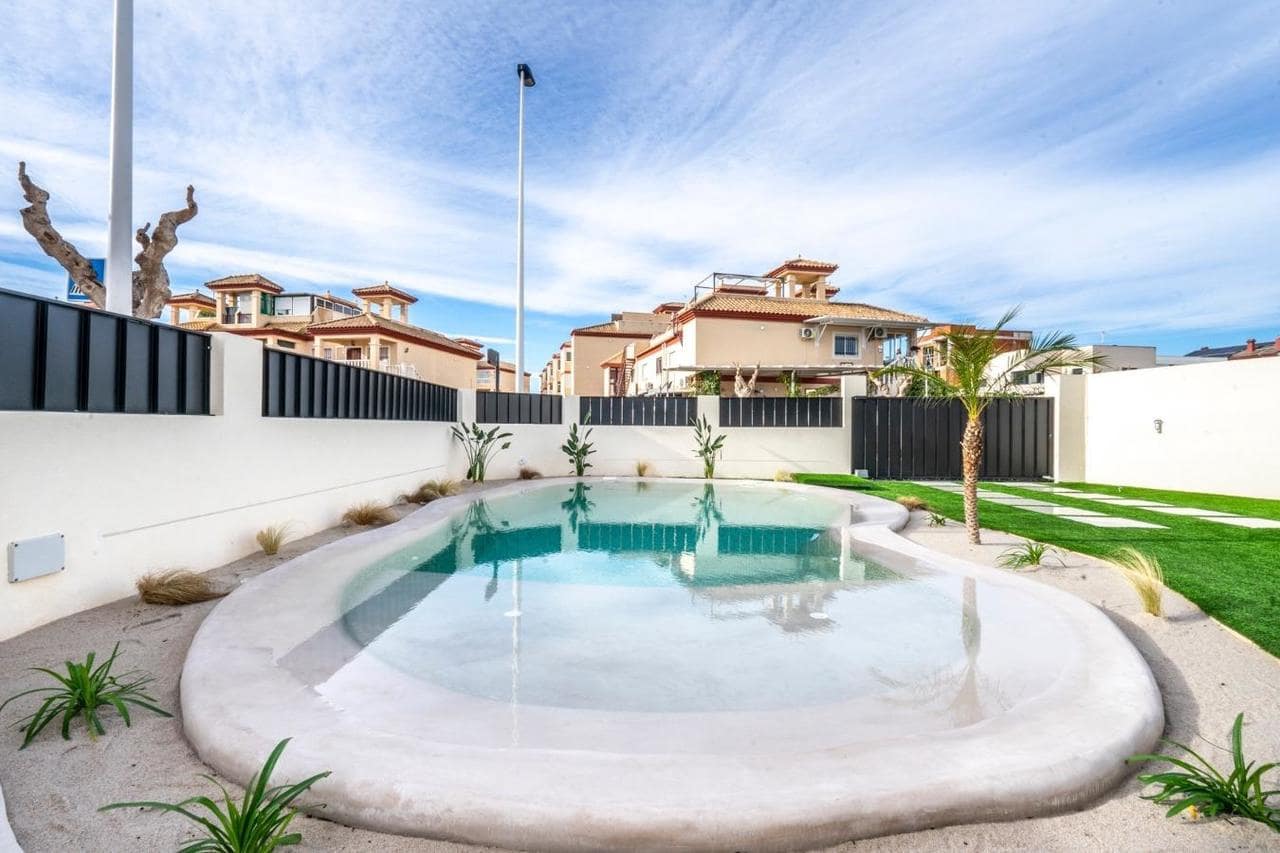 3 chambre Villa/Maison à vendre à Roldan avec piscine - 415 950 € (Ref: 9392552)