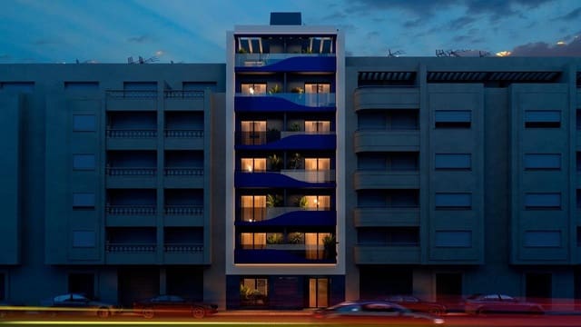 1 quarto Penthouse para venda em El Molino, Torrevieja com piscina - 250 000 € (Ref: 9392577)