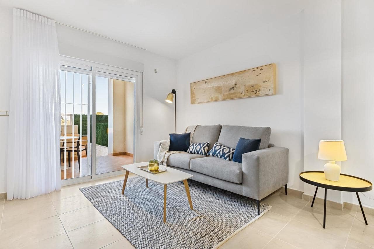 2 soverom Penthouse til salgs i Orihuela Costa med svømmebasseng - € 193 500 (Ref: 9392675)