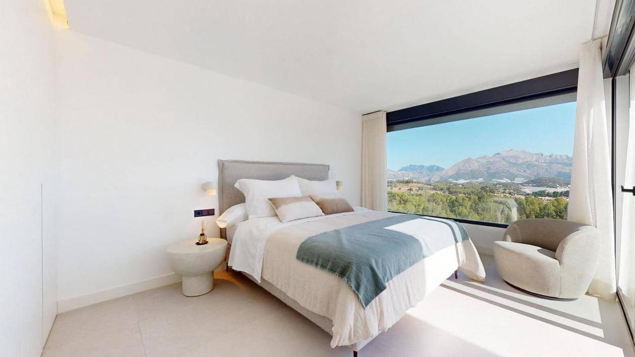 3 bedroom Villa for sale in Polop with pool - € 860,000 (Ref: 9392802)