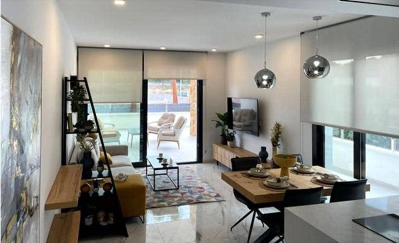 2 makuuhuone Kattohuoneisto myytävänä paikassa Guardamar del Segura mukana uima-altaan - 449 000 € (Ref: 9392954)