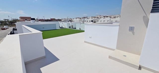 3 quarto Moradia para venda em Condado de Alhama, Alhama de Murcia com piscina garagem - 345 000 € (Ref: 9392965)