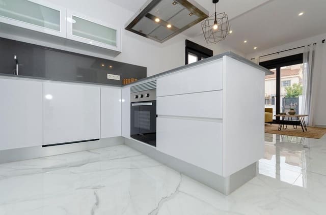 3 soverom Villa til salgs i El Molino, Torrevieja med svømmebasseng - € 409 000 (Ref: 9393094)