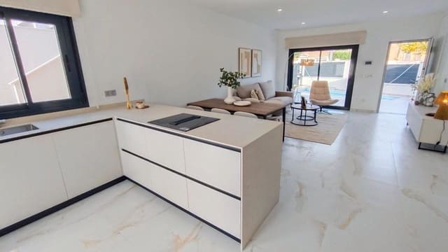 3 makuuhuone Huvila myytävänä paikassa Pilar de la Horadada ciudad, Pilar de la Horadada mukana uima-altaan - 422 500 € (Ref: 9393153)