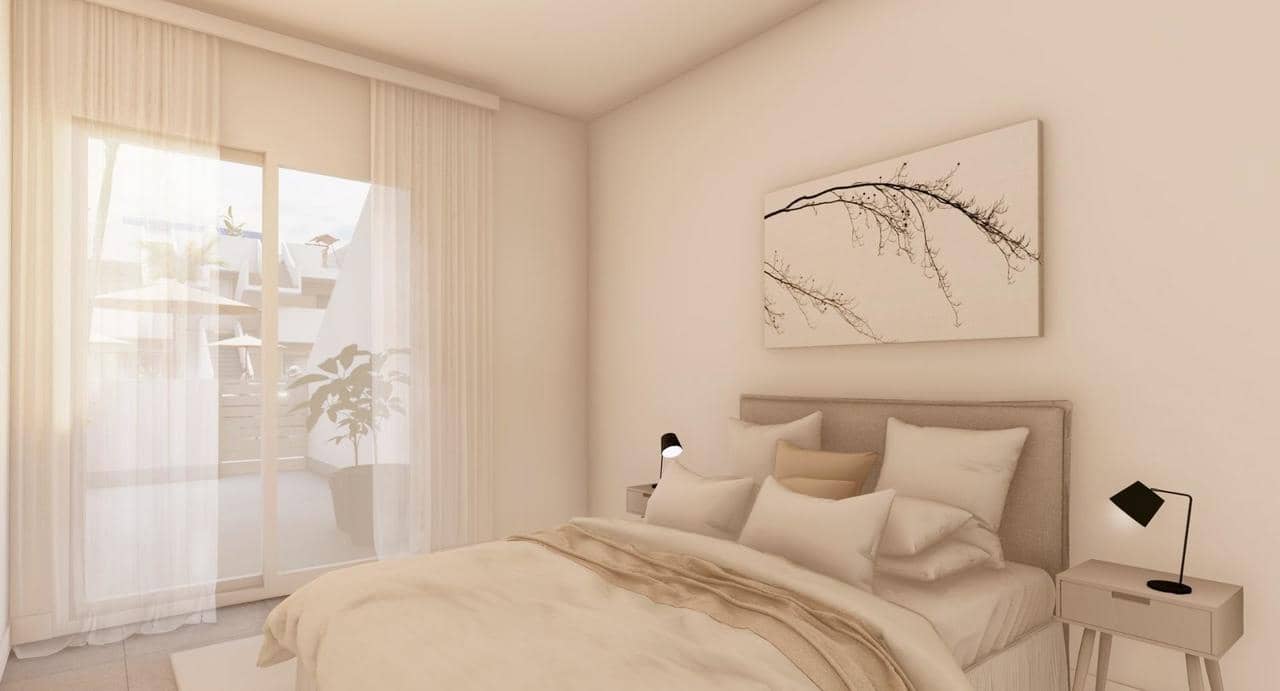 3 soveværelse Bungalow til salg i Roldan med swimmingpool - € 233.000 (Ref: 9393244)