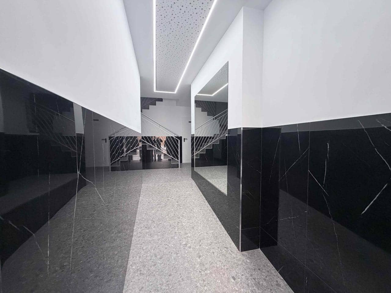 2 soverom Leilighet til salgs i Torrevieja - € 239 000 (Ref: 9393769)