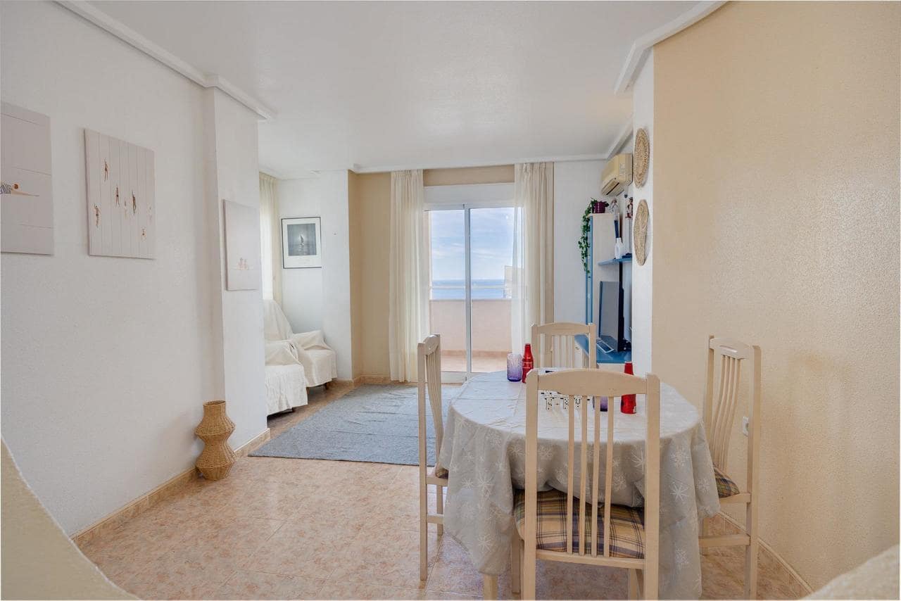 3 camera da letto Appartamento in vendita in Torrevieja con piscina - 194.900 € (Rif: 9393773)
