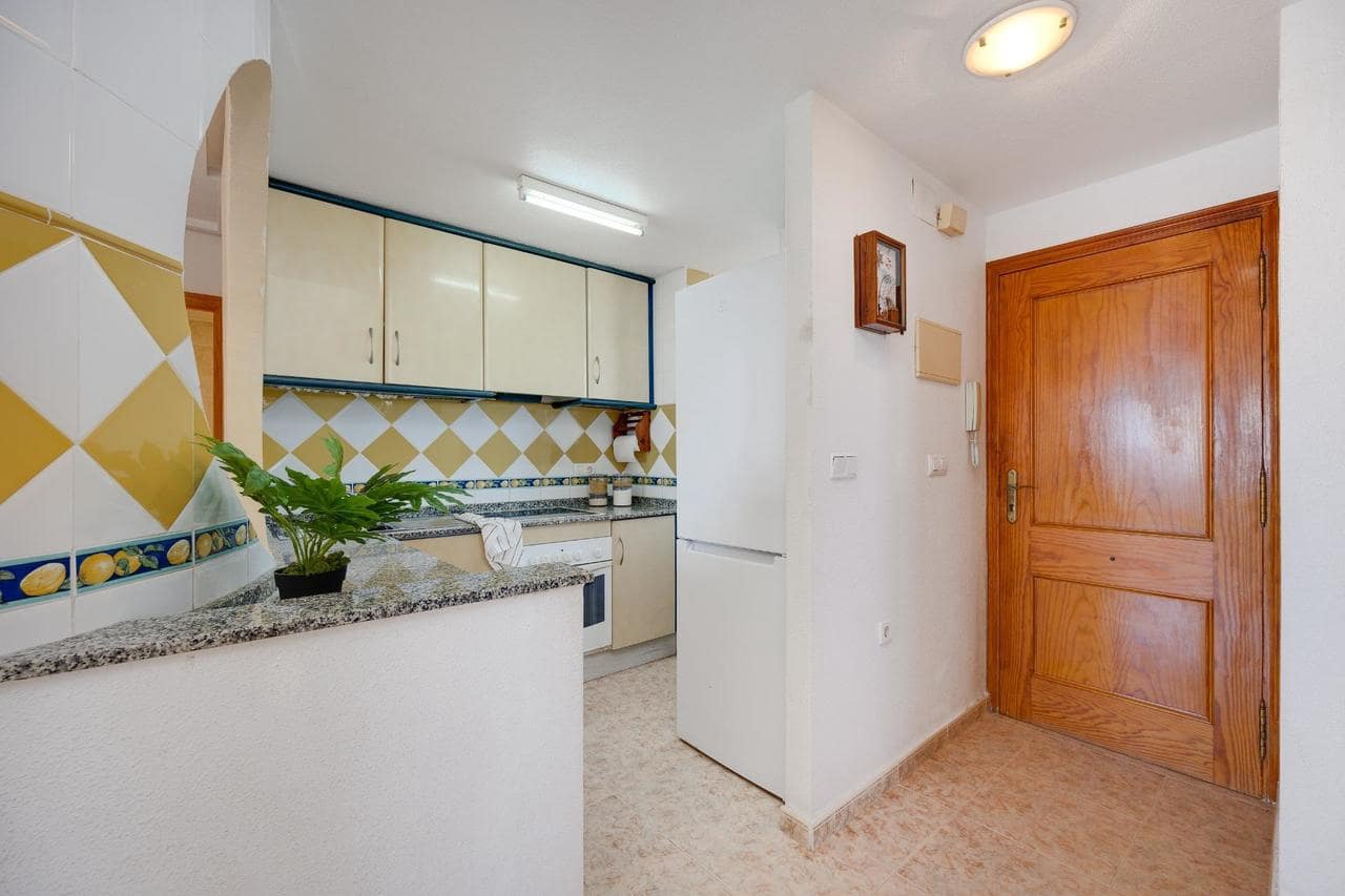 3 camera da letto Appartamento in vendita in Torrevieja con piscina - 194.900 € (Rif: 9393773)