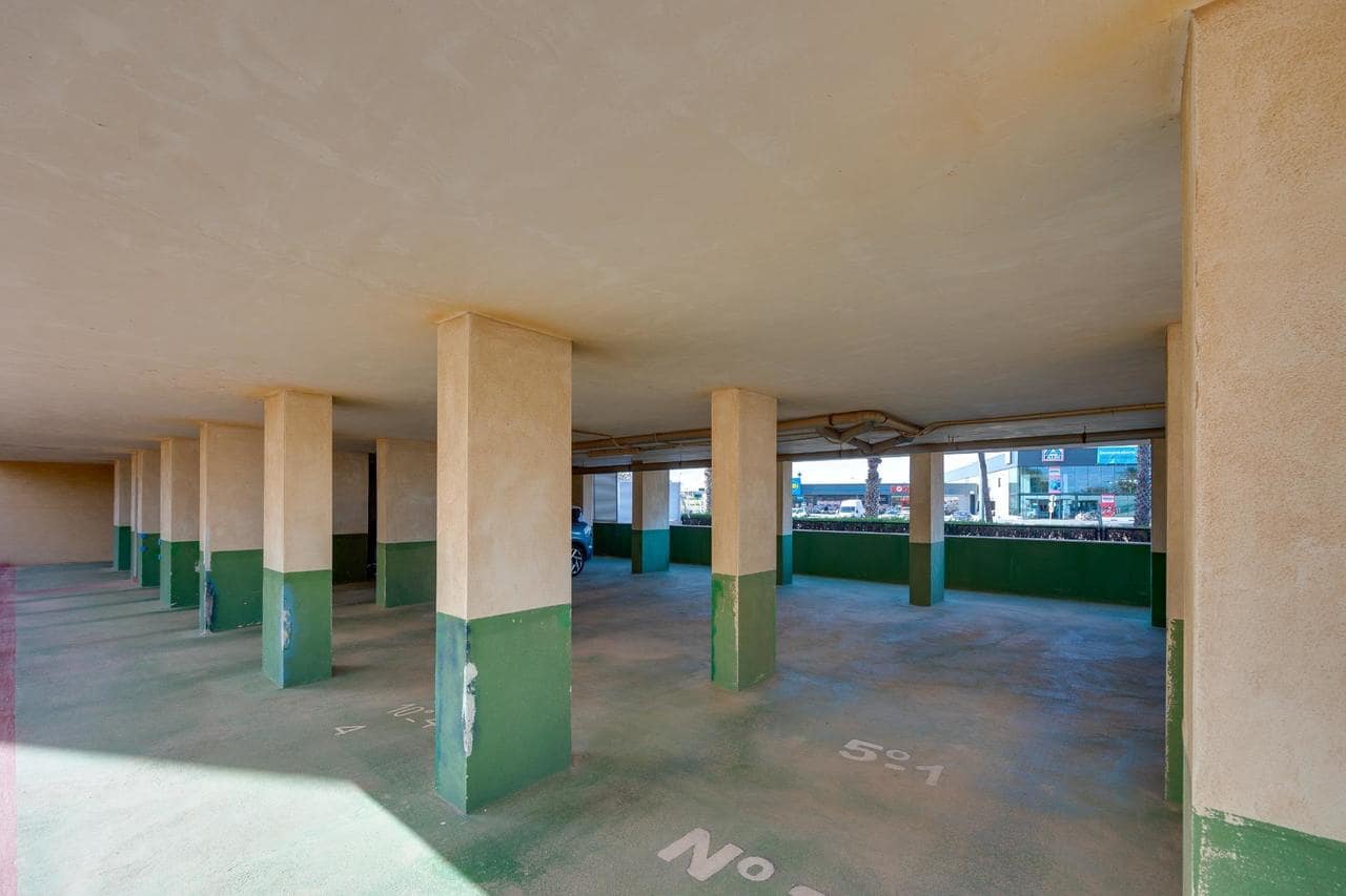 3 camera da letto Appartamento in vendita in Torrevieja con piscina - 194.900 € (Rif: 9393773)