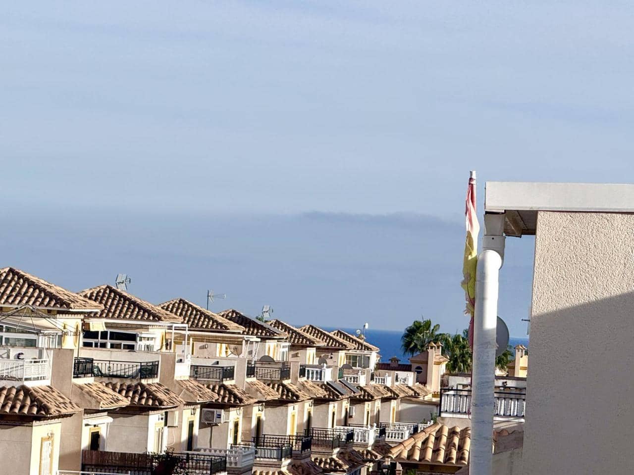 5 makuuhuone Omakotitalo myytävänä paikassa Orihuela Costa mukana uima-altaan - 210 000 € (Ref: 9393778)