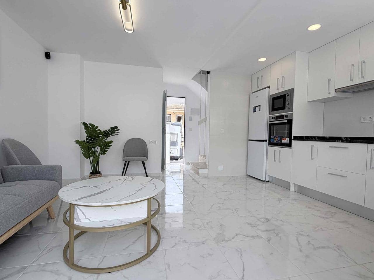 3 Zimmer Haus zu verkaufen in Torrevieja - 229.000 € (Ref: 9393779)