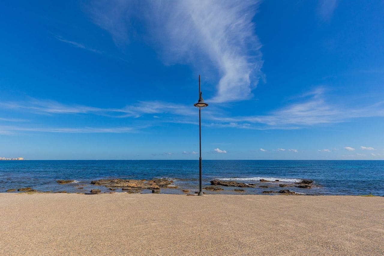 2 soverom Leilighet til salgs i Torrevieja med svømmebasseng - € 255 000 (Ref: 9393785)