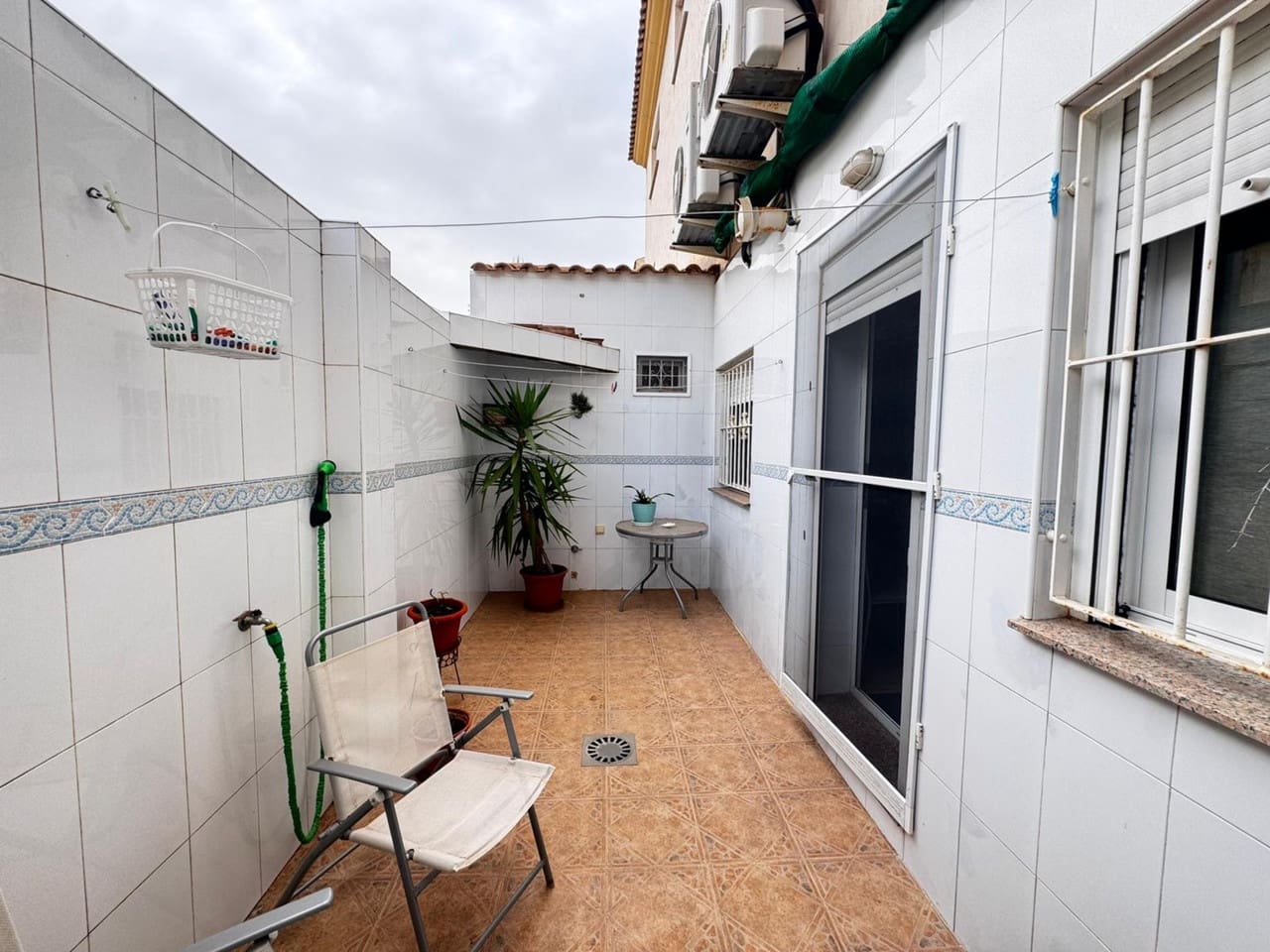 4 soveværelse Villa til salg i Los Alcazares med garage - € 269.900 (Ref: 9393788)