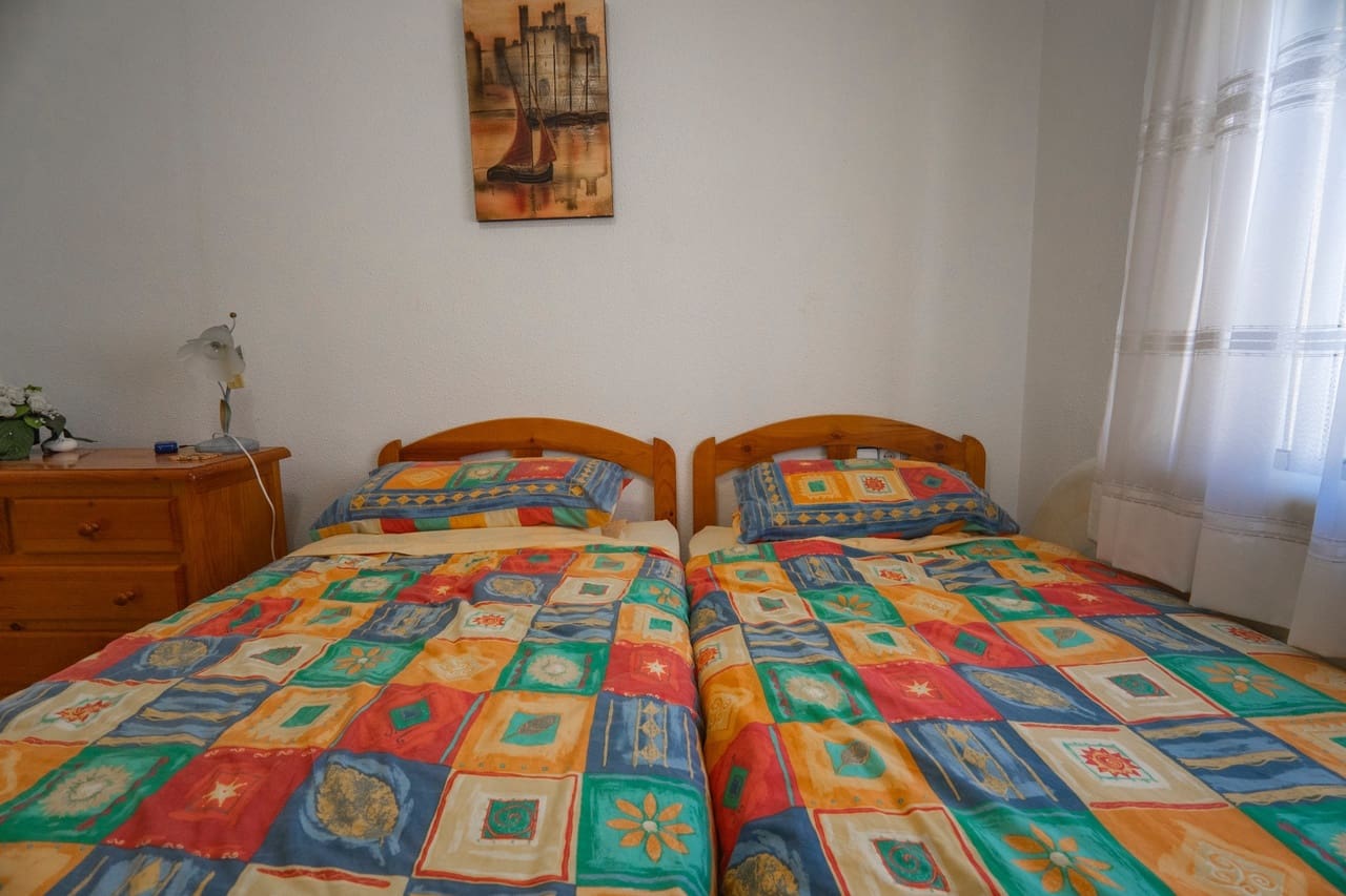 3 makuuhuone Huvila myytävänä paikassa Ciudad Quesada mukana uima-altaan - 380 000 € (Ref: 9393792)