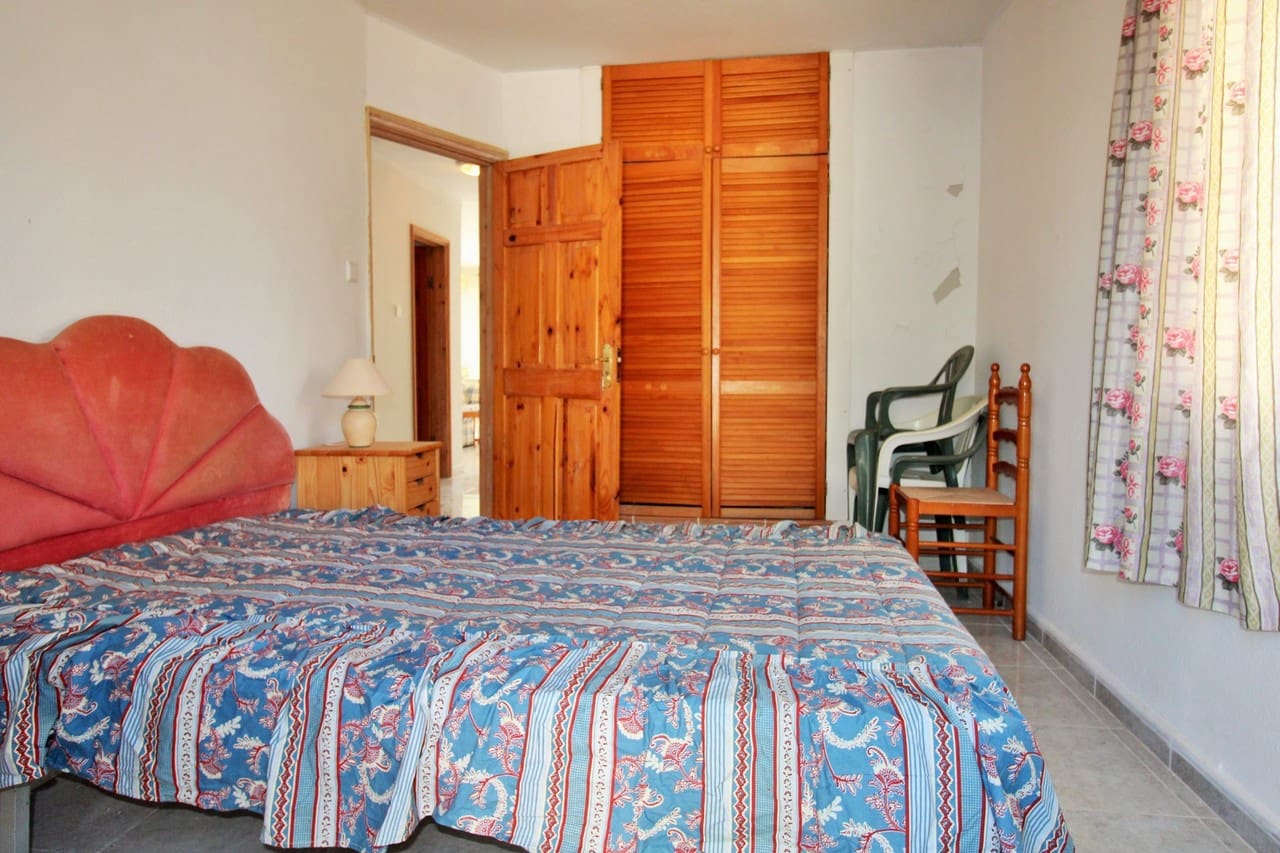 3 chambre Maison de Ville à vendre à Villamartin avec piscine - 249 990 € (Ref: 9395707)