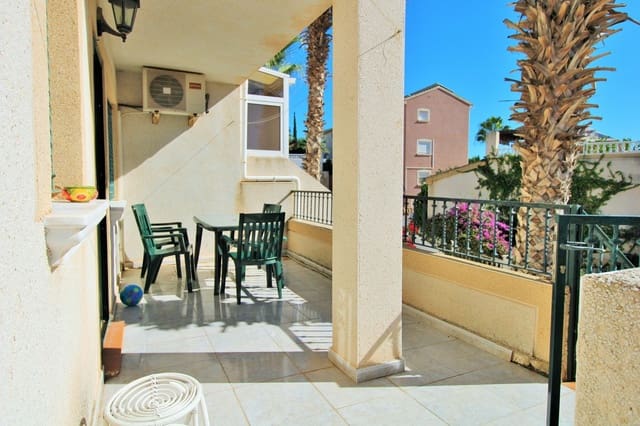 3 Zimmer Haus zu verkaufen in Villamartin, Orihuela mit Pool Garage - 249.990 € (Ref: 9395707)