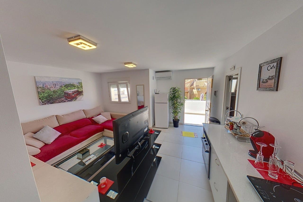 6 camera da letto Villa in vendita in Ciudad Quesada con piscina - 685.000 € (Rif: 9398175)