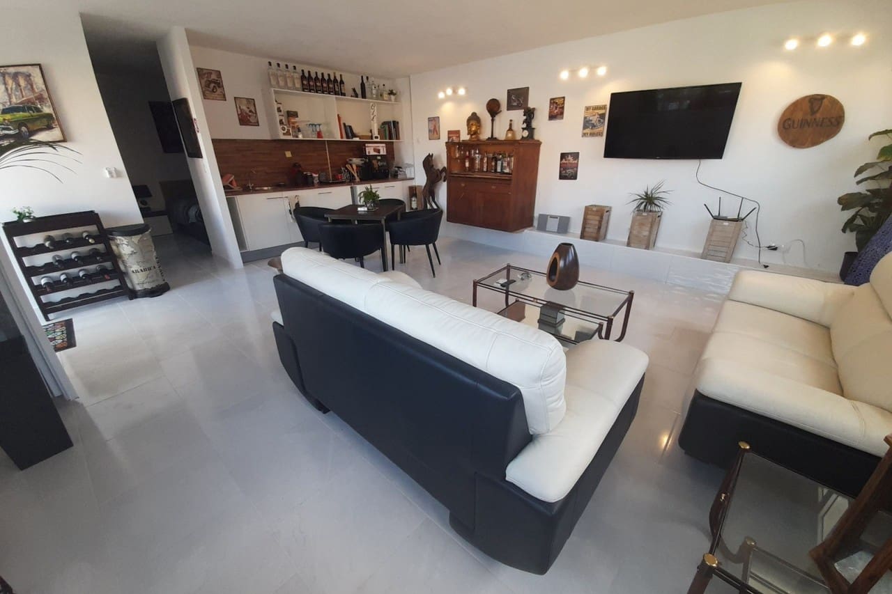 6 camera da letto Villa in vendita in Ciudad Quesada con piscina - 685.000 € (Rif: 9398175)