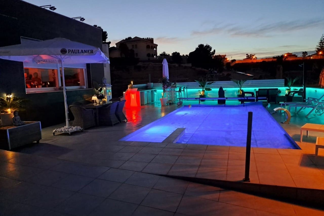 6 camera da letto Villa in vendita in Ciudad Quesada con piscina - 685.000 € (Rif: 9398175)