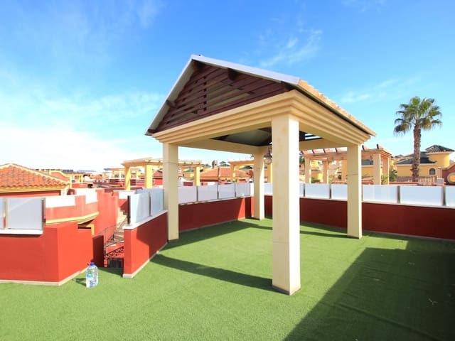 6 bedroom Villa for sale in Algorfa with pool - € 395,000 (Ref: 9398176)