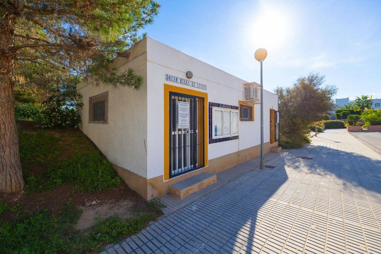 2 sypialnia Bungalow na sprzedaż w Orihuela Costa - 174 969 € (Ref: 9409187)