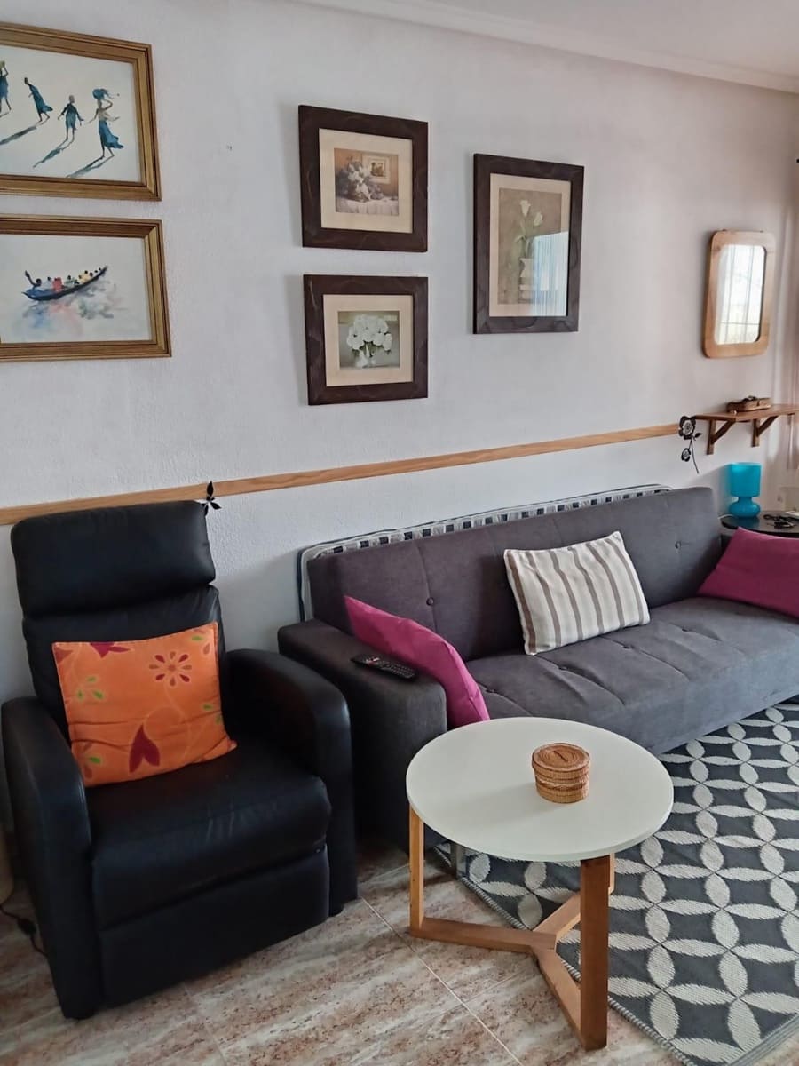 2 bedroom Townhouse for sale in Torrevieja - € 179,000 (Ref: 9409188)