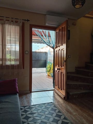 2 bedroom Townhouse for sale in El Molino, Torrevieja - € 179,000 (Ref: 9409188)