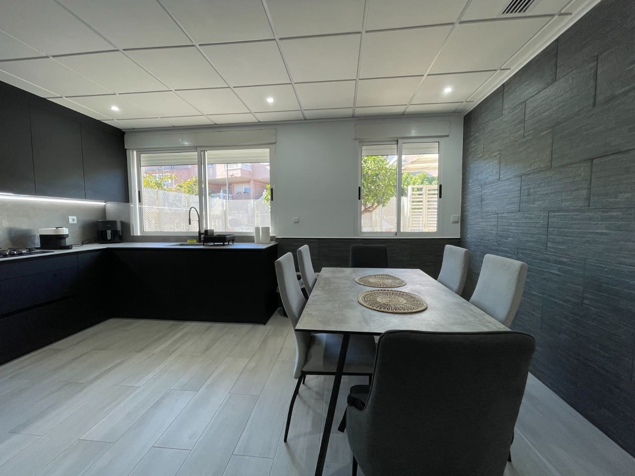 Casa de 5 habitaciones en Algorfa en venta - 225.000 € (Ref: 9409197)