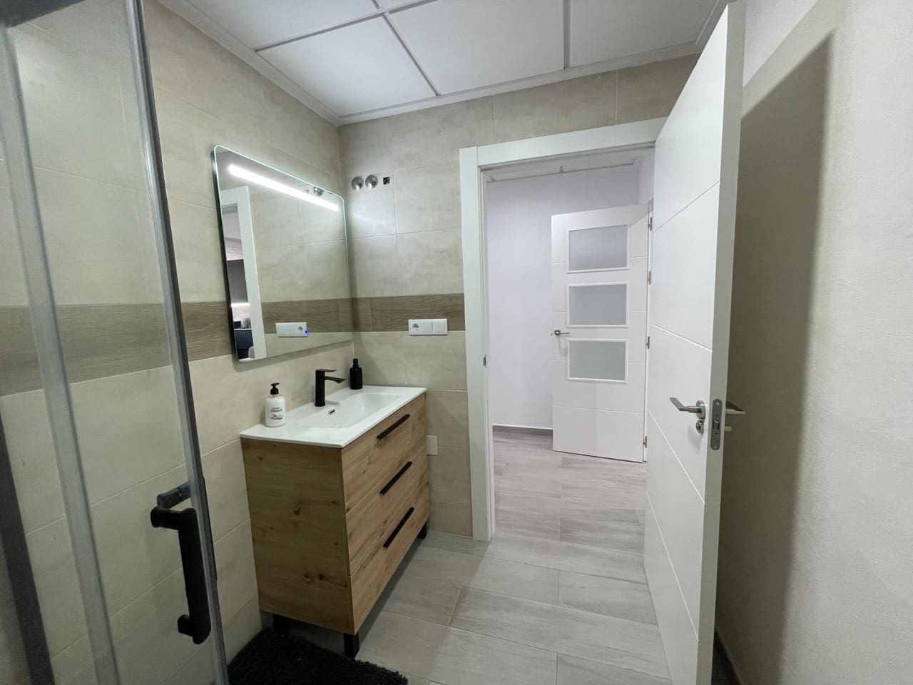 Casa de 5 habitaciones en Algorfa en venta - 225.000 € (Ref: 9409197)