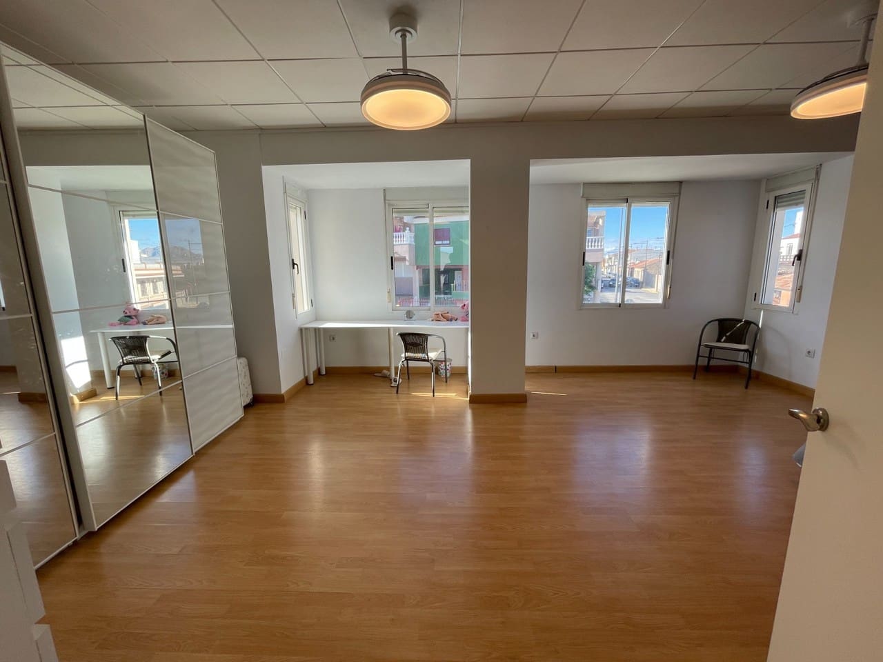 Casa de 5 habitaciones en Algorfa en venta - 225.000 € (Ref: 9409197)