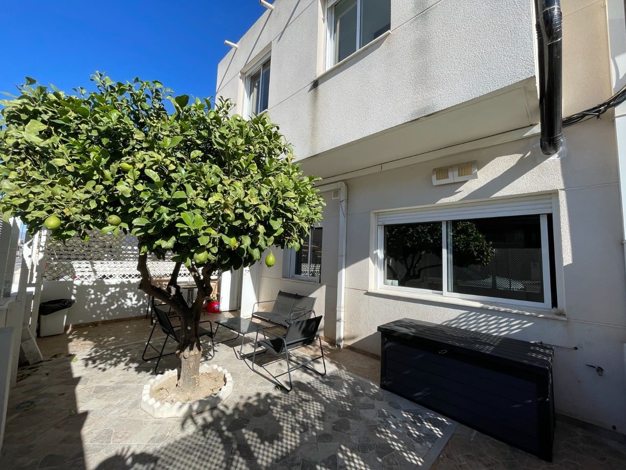 Casa de 5 habitaciones en Algorfa en venta - 225.000 € (Ref: 9409197)