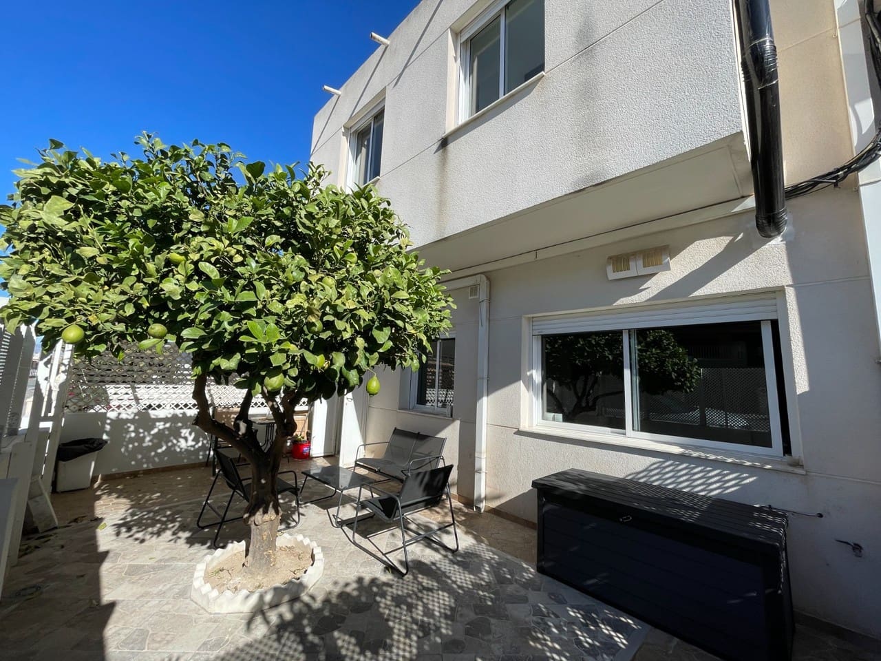 Casa de 5 habitaciones en Algorfa en venta - 225.000 € (Ref: 9409197)