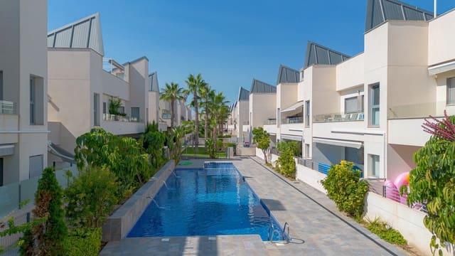 2 slaapkamer Appartement te koop in El Molino, Torrevieja - € 255.000 (Ref: 9409201)