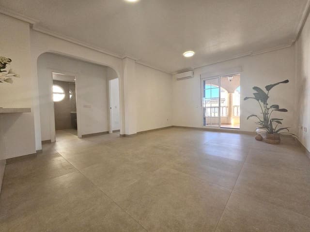 2 slaapkamer Appartement te koop in Dehesa de Campoamor, Orihuela met zwembad - € 199.000 (Ref: 9410549)