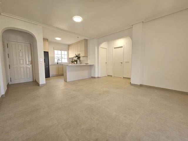 2 slaapkamer Appartement te koop in Dehesa de Campoamor, Orihuela met zwembad - € 199.000 (Ref: 9410549)