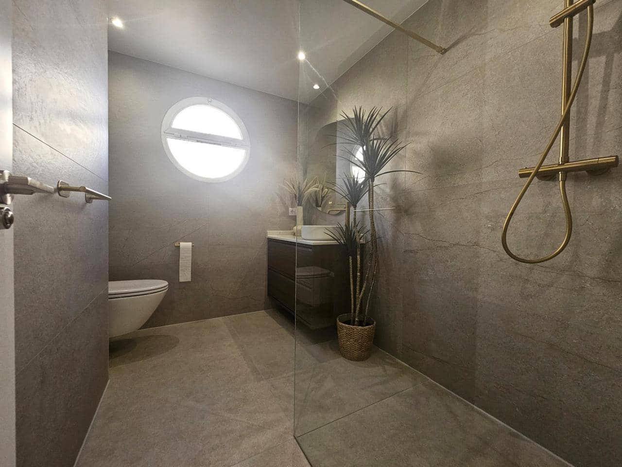 2 sovrum Lägenhet till salu i Orihuela Costa med pool - 199 000 € (Ref: 9410549)