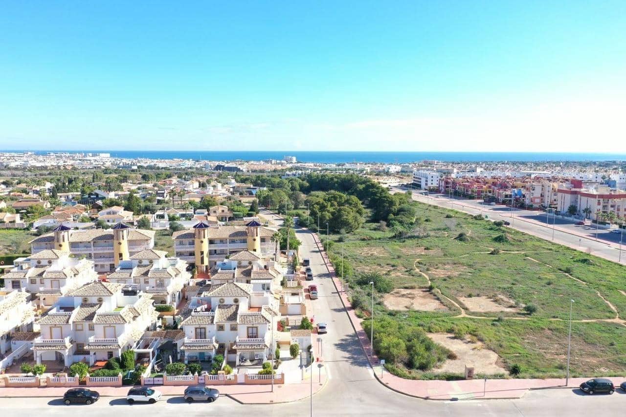 2 sovrum Lägenhet till salu i Orihuela Costa med pool - 199 000 € (Ref: 9410549)