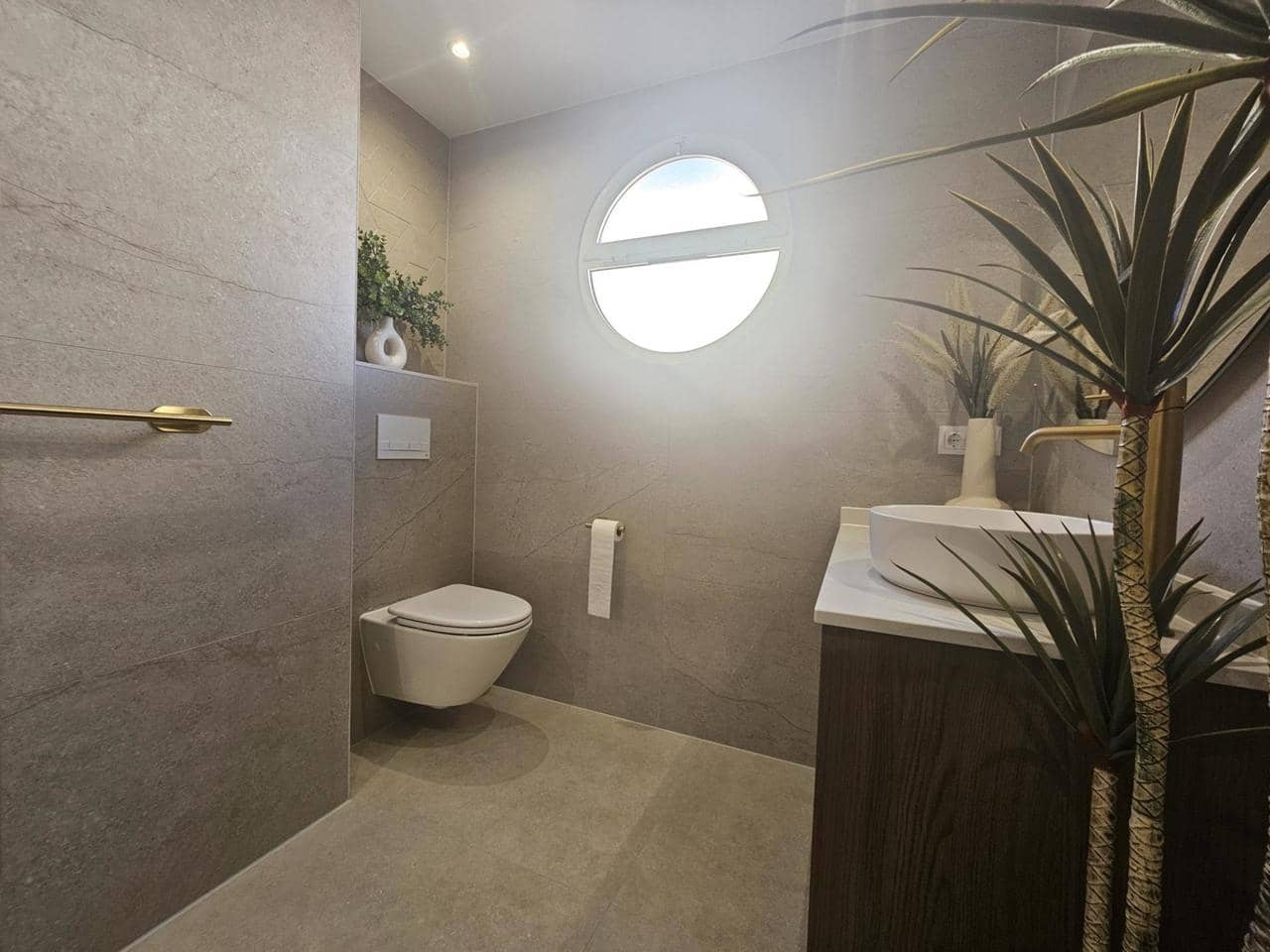 2 slaapkamer Appartement te koop in Orihuela Costa met zwembad - € 199.000 (Ref: 9410549)