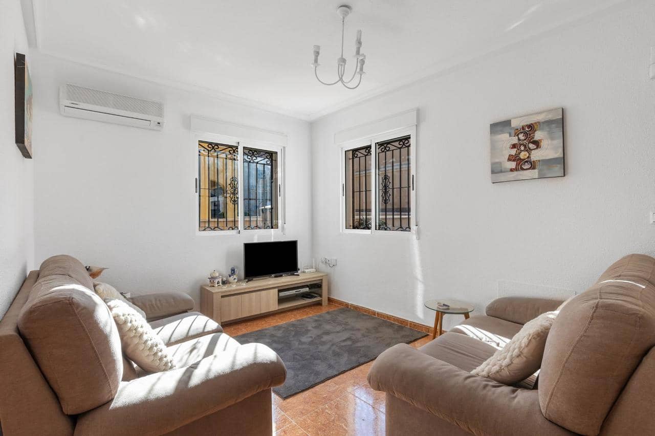 3 bedroom Townhouse for sale in Orihuela Costa with pool - € 190,000 (Ref: 9410552)