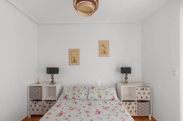 Casa de 3 habitaciones en Dehesa de Campoamor, Orihuela en venta con piscina - 190.000 € (Ref: 9410552)