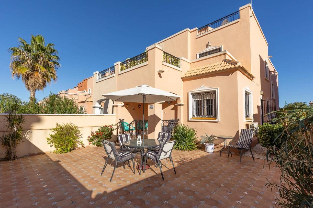 3 bedroom Townhouse for sale in Orihuela Costa with pool - € 190,000 (Ref: 9410552)