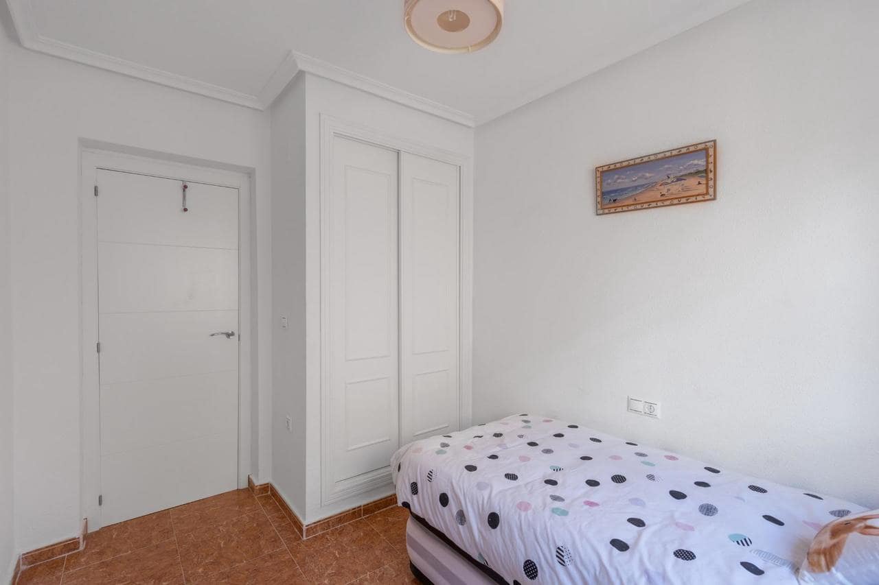 3 bedroom Townhouse for sale in Orihuela Costa with pool - € 190,000 (Ref: 9410552)