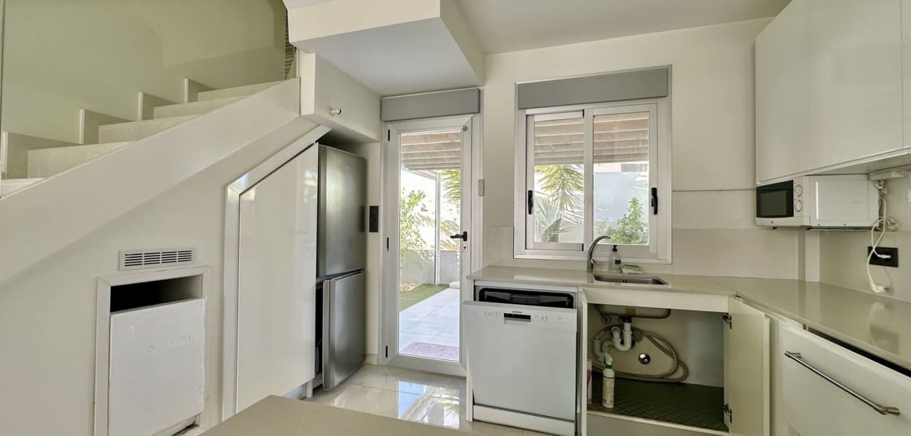 3 bedroom Villa for sale in Orihuela Costa - € 389,000 (Ref: 9410562)