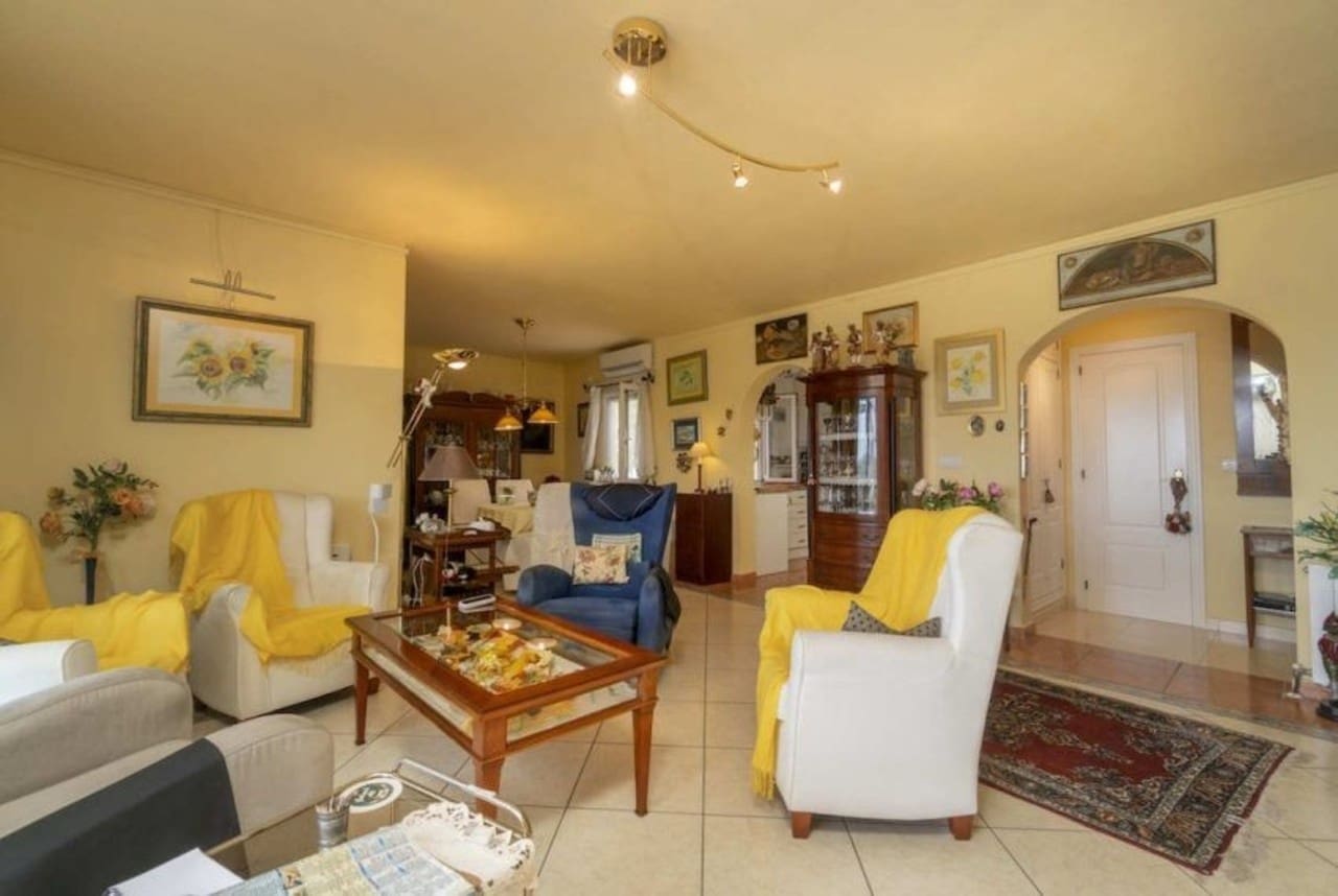 3 bedroom Villa for sale in Pinar de Campoverde - € 398,000 (Ref: 9410570)