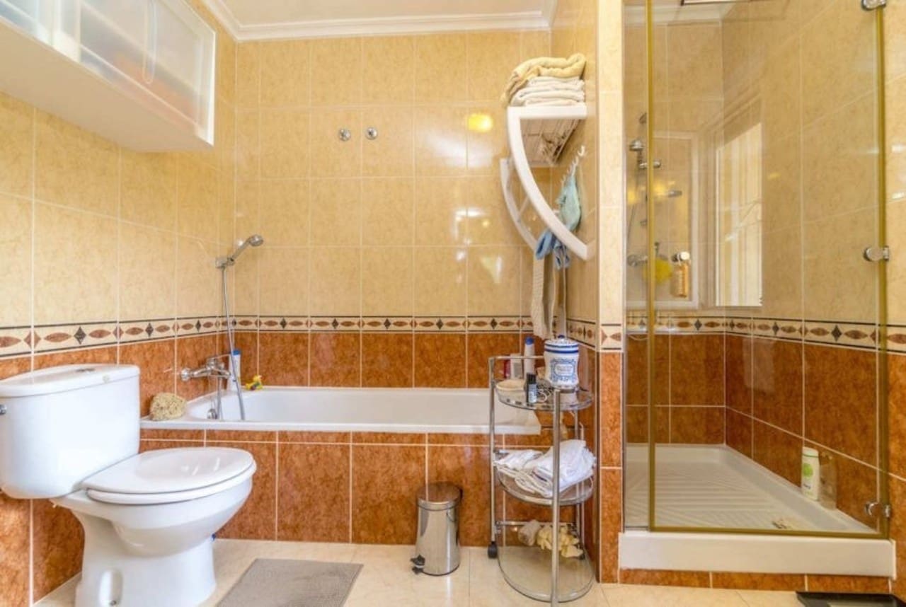 3 bedroom Villa for sale in Pinar de Campoverde - € 398,000 (Ref: 9410570)