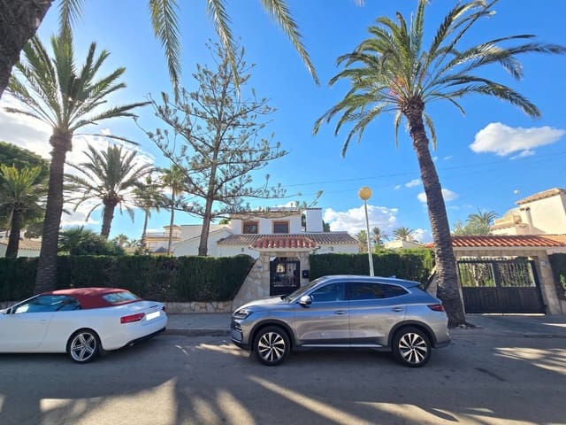 5 sypialnia Willa na sprzedaż w Dehesa de Campoamor, Orihuela - 850 000 € (Ref: 9410572)