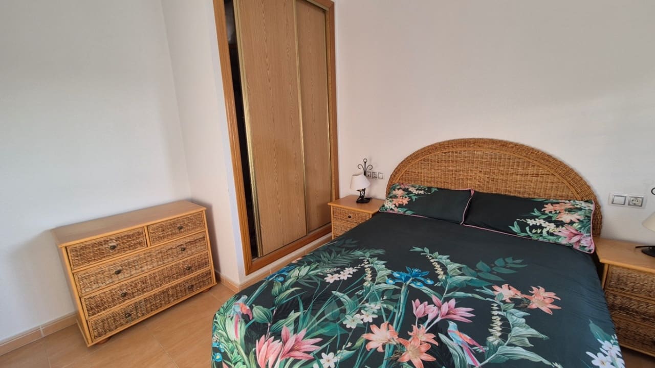 3 slaapkamer Appartement te koop in Torrevieja - € 249.990 (Ref: 9410576)