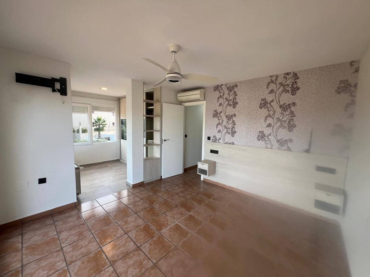 4 bedroom Villa for sale in Orihuela Costa with pool - € 299,900 (Ref: 9418962)