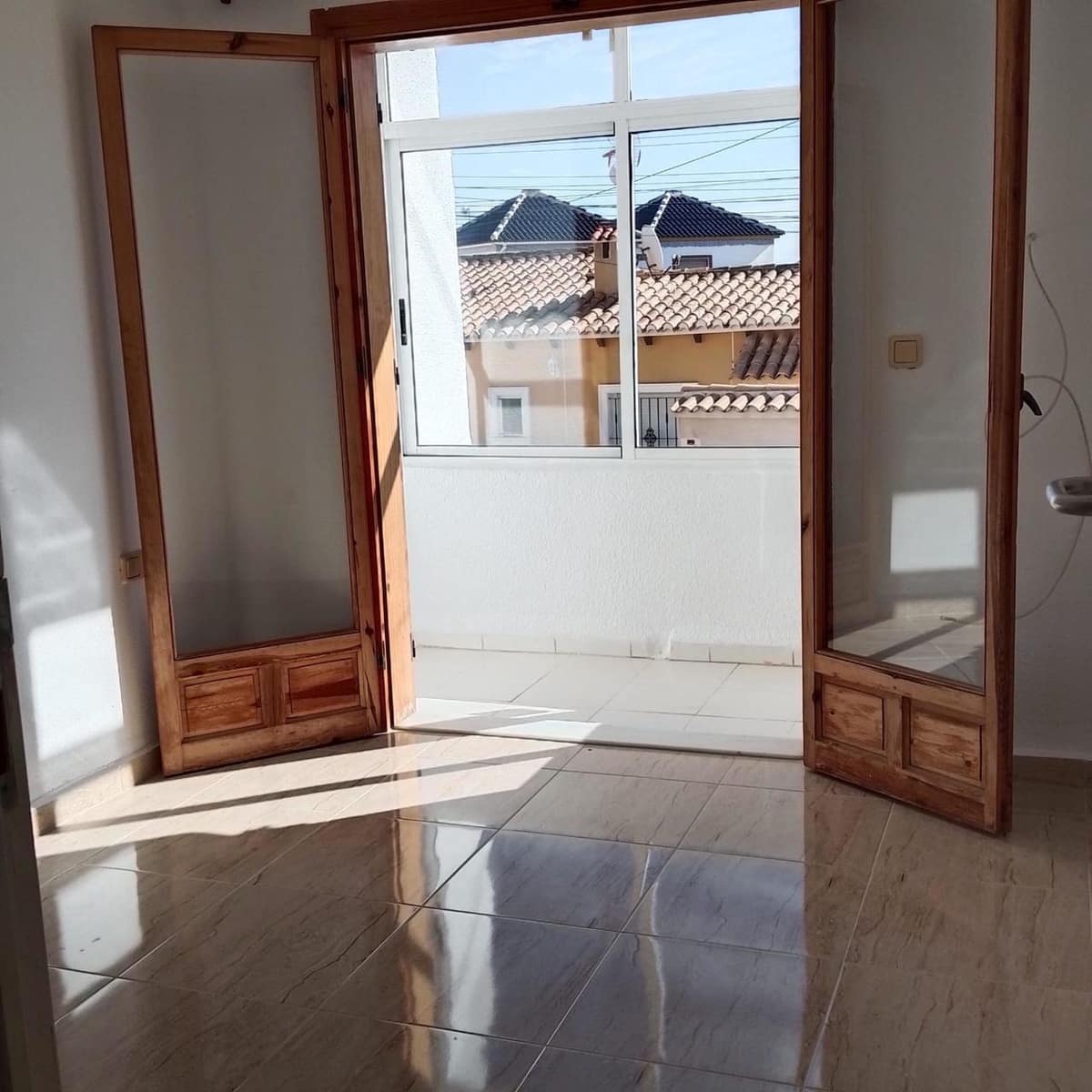 2 chambre Maison de Ville à vendre à Torrevieja avec piscine - 159 000 € (Ref: 9418965)