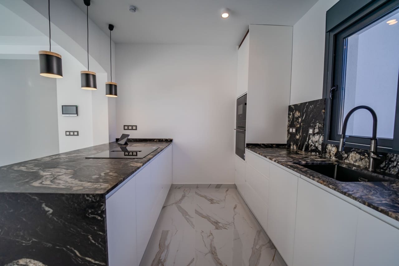 Chalet de 4 habitaciones en Ciudad Quesada en venta con piscina - 849.000 € (Ref: 9421842)